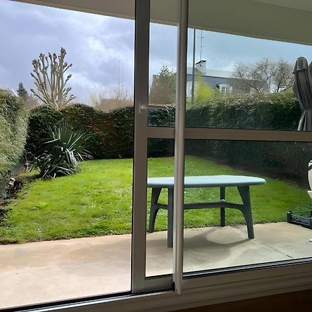 Appartement Avec Jardin Prive - 2 A 4 Voyageur Chaville Exteriör bild